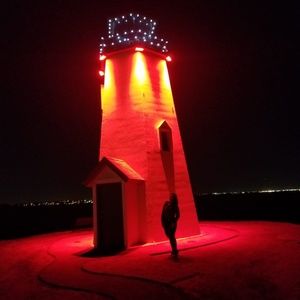 Meet your Posher, Burcu